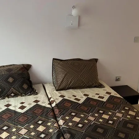 за гости хепи Vendégház